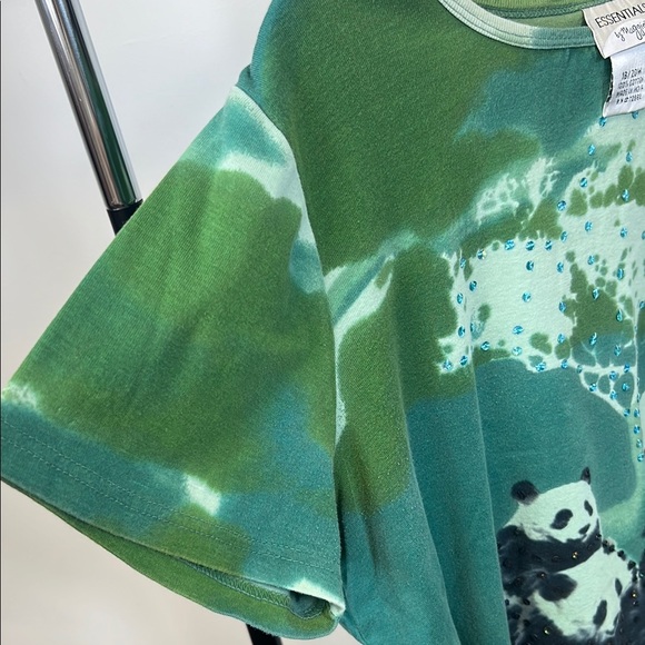 Essentials by Maggie Y2K Green T-shirt with Panda Sequin & Blue Stones 18/20W - Picture 7 of 12